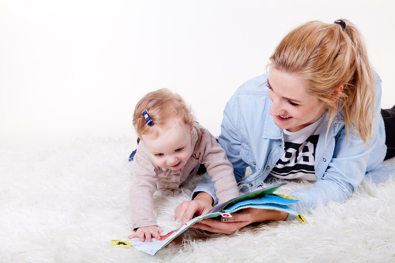 Hoe kinderen leren: Natuurlijk speelgoed voor je kind